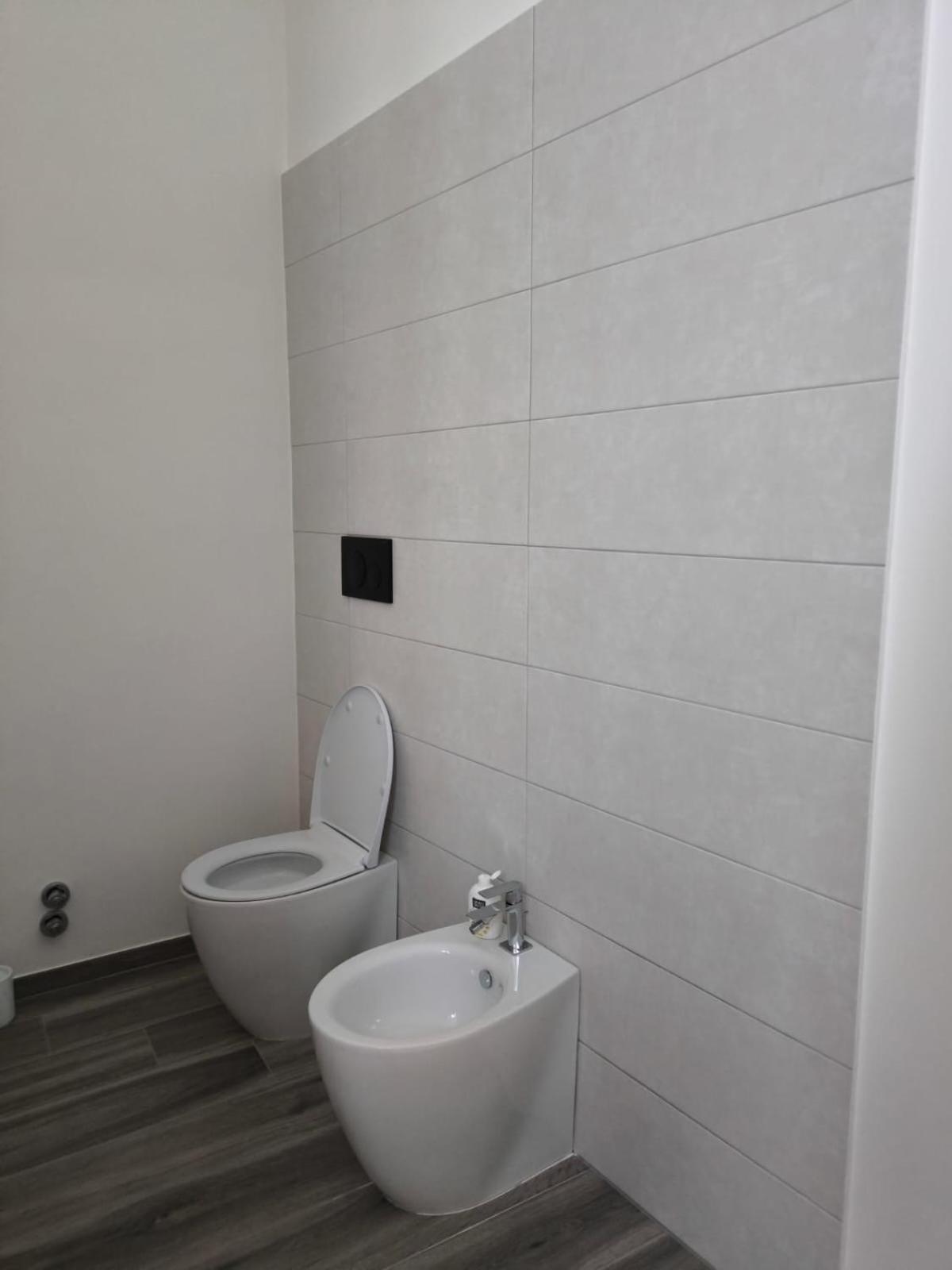 Apartamento La Casa Rossa Bríndisi Exterior foto